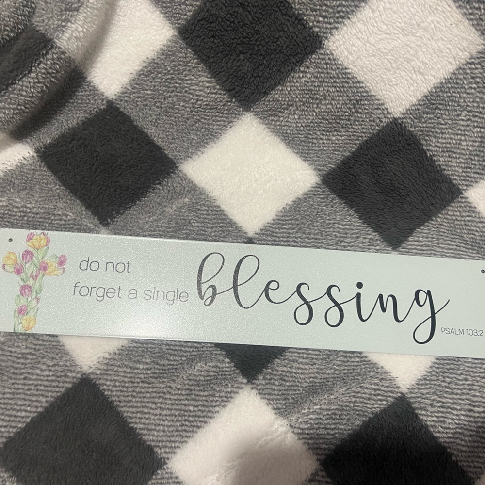 Easter/Spring Bible Verse Sign